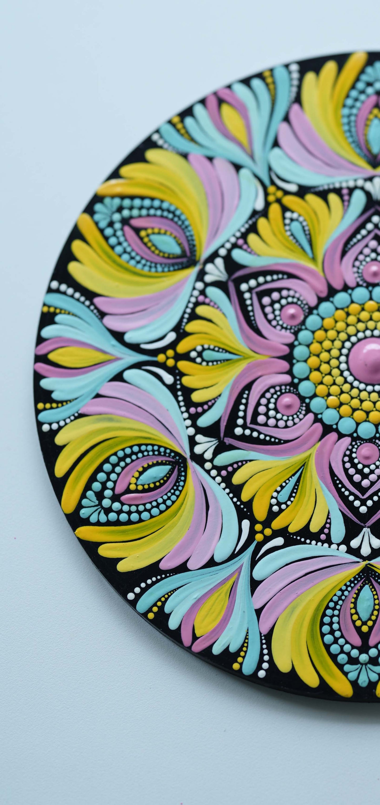 Radiant Floral Burst Mandala Wall Plate – Hand-Painted Dot Art
