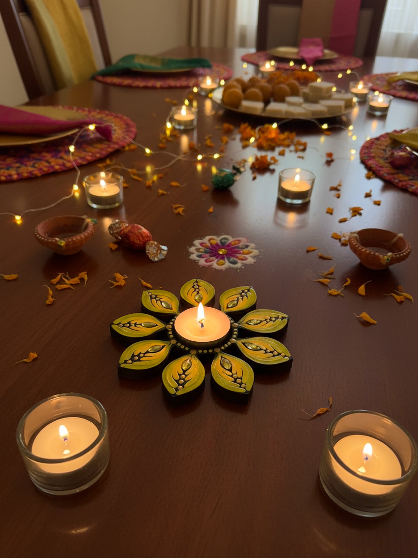 Golden Glow – Hand-Painted Floral Tealight Holder