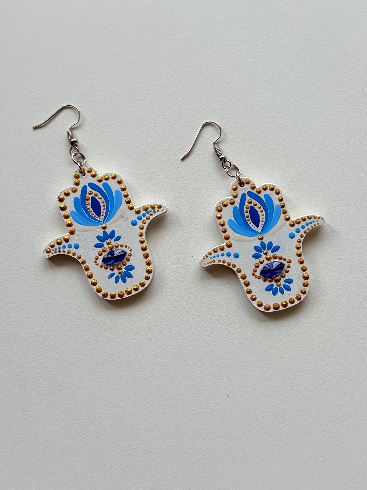 White & Blue Hamsa Hand Mandala Earrings – Touch of Gold Elegance