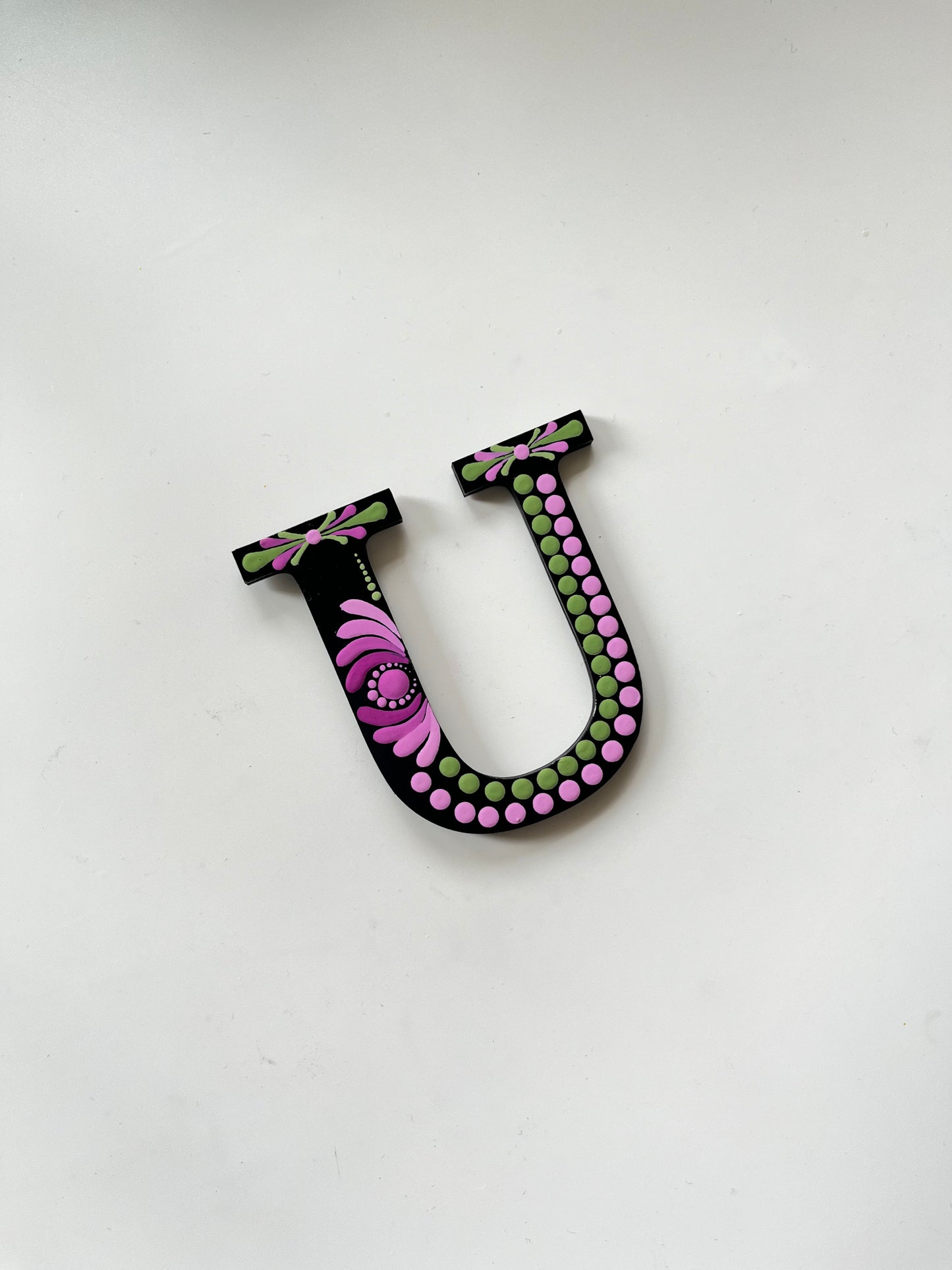 Handpainted Mandala Dot Art Alphabet ‘A to Z’ – Magnets