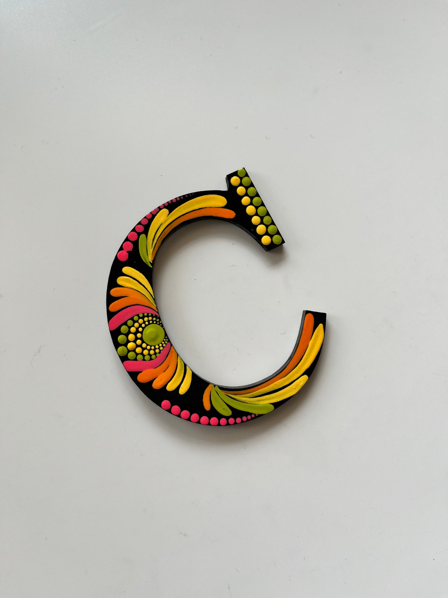 Handpainted Mandala Dot Art Alphabet ‘A to Z’ – Magnets