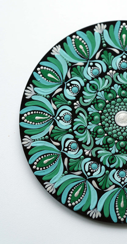 Hand-Painted Green Mandala Wall Plate – Dot Art